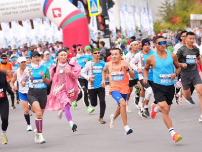 Массовый забег «ЭтноРан» провели в Якутске в День города