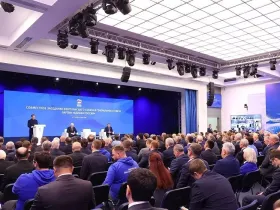 Дмитрий Медведев: «Единая Россия» обеспечила своей фракции конституционное большинство в Госдуме