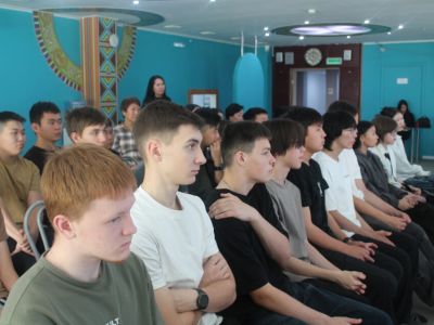 В Якутске стартовала профильная смена для будущих авиаторов