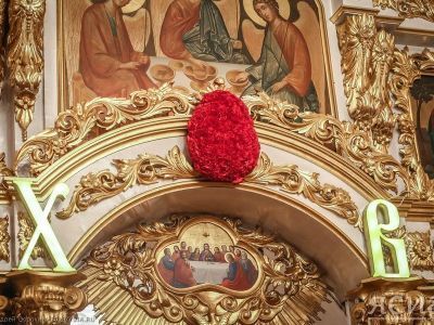 Пасхальная ночь в главном храме Якутии (ФОТО)