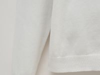 Джемпер свободного силуэта со спущенным плечом