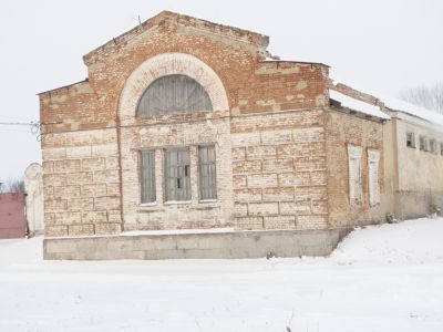 Здание конюшни-4