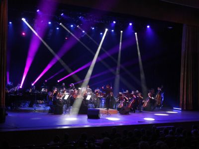 Билеты на Даниил Спиваковский и Зауральский симфонический оркестр. Огниво, Свинопас (Филармония) / Концерт | Афиша | ИнфоТаймс