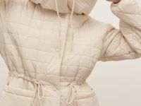 Пальто утепленное с капюшоном