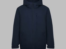 Утепленная куртка с капюшоном