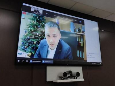 Отчет главы Светлого собрал около 150 человек в режиме онлайн