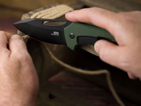 Складной нож SOG Bulwark FL, сталь D2, рукоять микарта, черно-оливковый