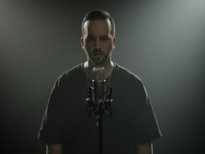 Песню о воссоединении новых регионов с Россией презентовал Эмиль Кадыров