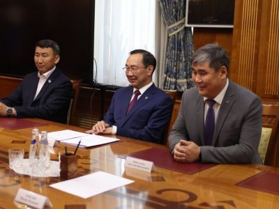 Айсен Николаев поддержал идею создания музея Кембрия в Якутии