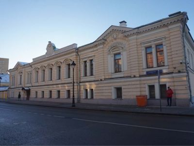 Городская усадьба А.К.Коптева - Н.А.Мейендорф, XIX в. Главный дом, 1817 г., 1862 г., 1900 г., архитектор А.В.Флодин