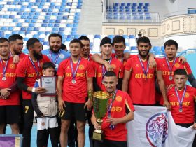 Футбольная команда «Спорт Якутии» завоевала право играть на чемпионате России