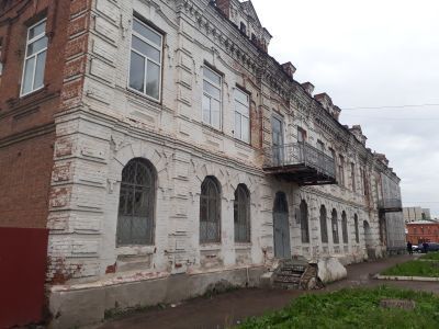 Здание общественное