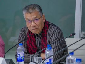 «Благодать большого снега»: поэты обсудили перспективы международного сотрудничества