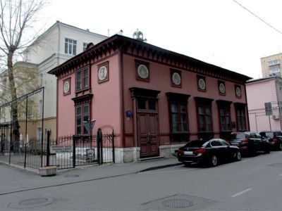 Жилой дом, 1852 г., архитектор М.О.Лопыревский