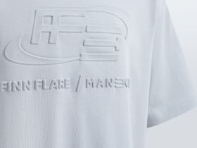 Футболка свободного кроя с принтом из коллаборации с maneken