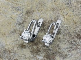 Серьги из белого золота с бриллиантами э4701сг07080100