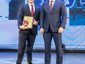 В День столетия авиации Якутии авиаторам АЛРОСА вручили награды