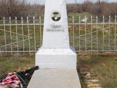 Могила Буденого М.И. (отца Буденого С.М.), погибшего в годы гражданской войны (1862-1919 гг.)