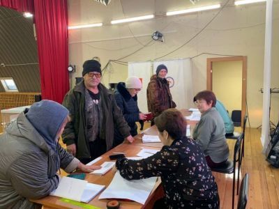 На досрочных выборах глав трех сельских поселений Якутии приступили к подсчету голосов