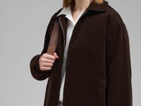 Легкий бомбер из вельвета с искусственным утеплителем