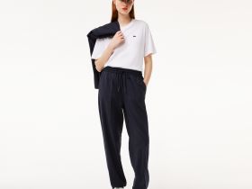 Женская футболка Lacoste свободного кроя из мягкого хлопка