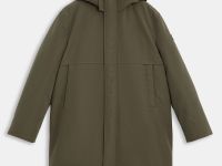 Утепленное пальто со съемным капюшоном