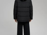 Пуховое полупальто со съемным капюшоном