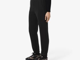 Женские спортивные брюки Lacoste