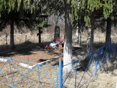 Братская могила советских воинов, погибших в годы Великой Отечественной войны