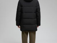 Утепленная куртка с капюшоном