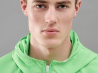 Ветровка с капюшоном из капсулы sport