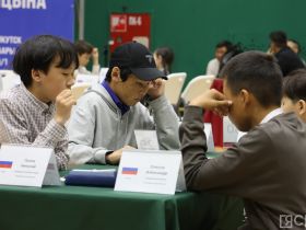 Этап Кубка мира по стоклеточным шашкам на призы Владимира Птицына проходит в Якутске