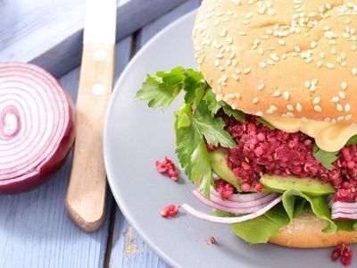 Может ли вегетарианский бургер стать заменой классическому?