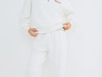 Базовые джоггеры, Белый