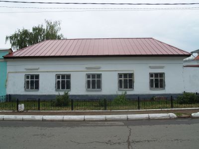 Флигель