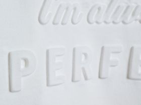 Футболка с объёмным принтом для девочек, Белый