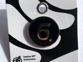 Значок «б.»