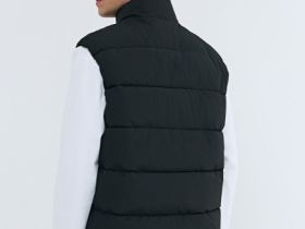 Утеплённый стёганый жилет, Черный