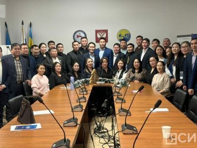 Для глав и муниципальных служащих Вилюйской группы районов провели образовательный форум