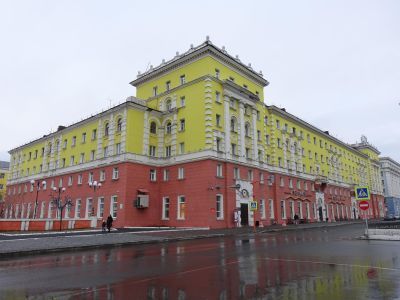 Дом жилой с рестораном «Таймыр»