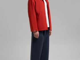 Куртка из мембранной ткани со съемной флисовой подстежкой