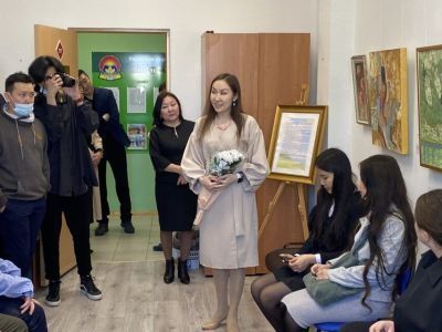 В Якутске открылась персональная выставка живописца Миры Аргуновой