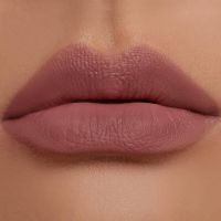 Жидкая вельветовая помада для губ Kaja Love Swipe Lightweight Cushiony Lip Mousse 05 I'm Melting