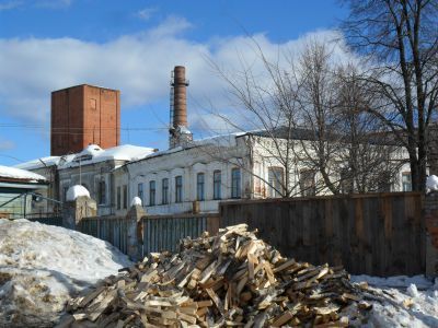 Здание клееночной фабрики