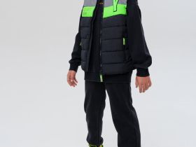 Жилет текстильный с полиуретановым покрытием для мальчиков