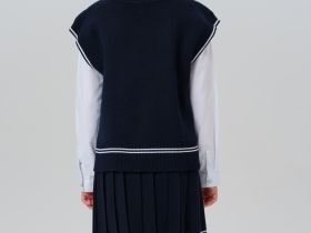 Комплект трикотажный для девочек: кардиган, юбка