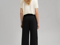 Трикотажные брюки объемного кроя из футера