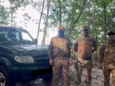 Коллектив Центра СПИД помог приобрести автомобиль участникам СВО из Якутии