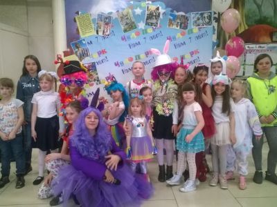 Единорожковая вечеринка собрала юных алданцев