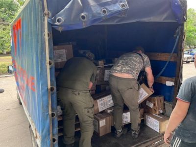 Помощь от всей страны: в гуманитарной миссии ЕР участвуют жители всех регионов